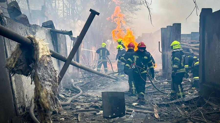 Ukraine-Krieg: Verletzte nach Raketenangriff auf Odessa