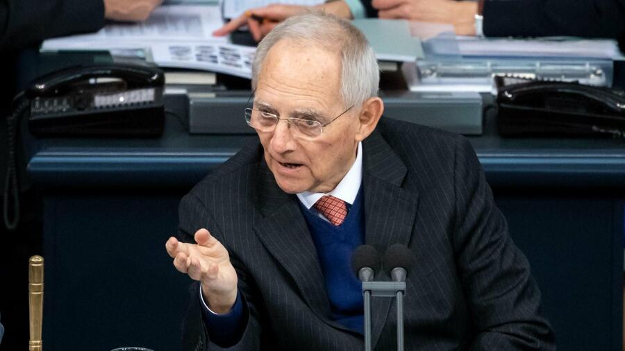 Autobiografie: „Destruktive manipulative Energie“ – Was Wolfgang Schäubles Memoiren über Kohl, Merkel und Merz verraten