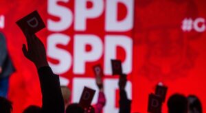 Bundestagswahl: SPD legt in Umfrage leicht zu, Union schwächer