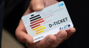 Nahverkehr : NRW will Zuschuss zum Deutschlandticket langfristig festschreiben