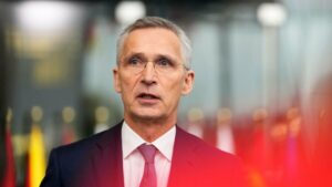 Nato: „Wir brauchen mehr Geld für viele Jahre“ – Stoltenberg will 100-Milliarden-Militärpaket für Ukraine