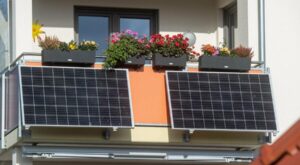 Solaranlagen: Mehr als 400.000 Anlagen – Zahl der Balkonkraftwerke steigt rasant