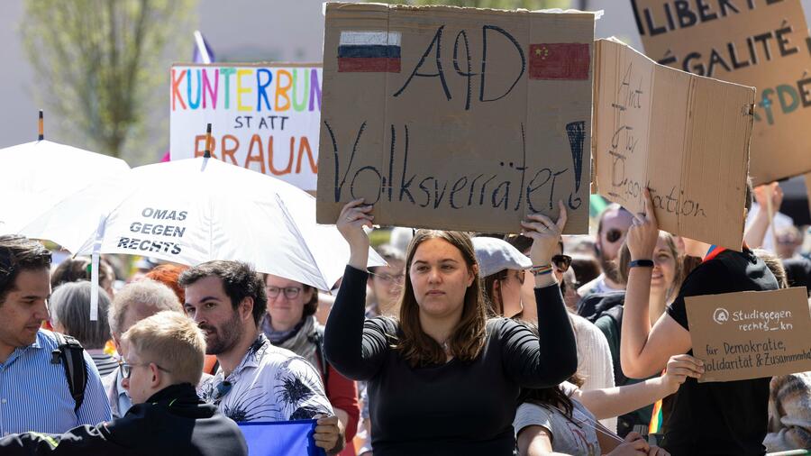 Spionageaffäre: Wähler wenden sich von der AfD ab – das sind die Gründe