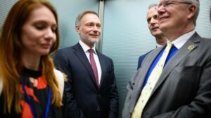 Währungsfonds: Lindners zweifelhafte Doppelrolle als Schuldenstreber und Wachstumsschwächling