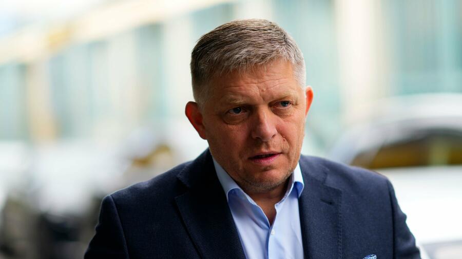 Attentat: Slowakischer Premierminister Robert Fico angeschossen