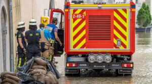 Bayern: Hochwasser fließt langsam ab – Lage bleibt aber angespannt