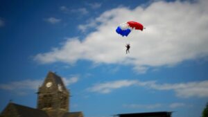 D-Day: Internationale Politiker würdigen Veteranen des D-Day