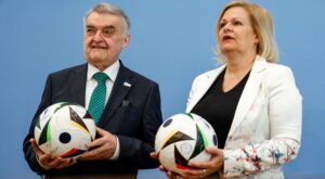 Euro 2024: Reul über Fußball-EM: „Für die Sicherheitsbehörden wird das kein fröhliches Fest“