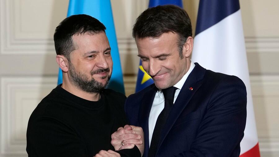 Ukraine – Lage am Morgen: Frankreich kündigt Besuch von Wolodimir Selenski an